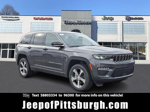 Baltic Gray Metallic Clearcoat 2025 Jeep Grand Cherokee Limited