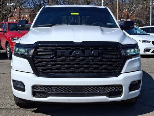 Bright White Clearcoat 2025 RAM 1500 Big Horn/Lone Star