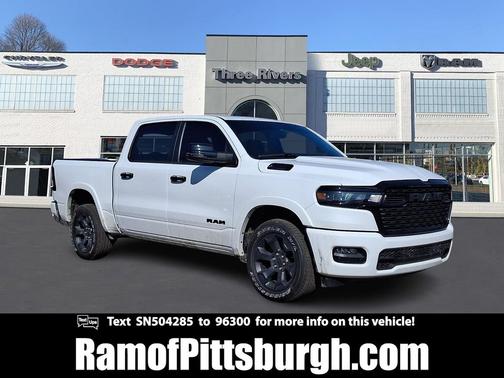 Bright White Clearcoat 2025 RAM 1500 Big Horn/Lone Star