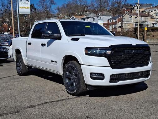 Bright White Clearcoat 2025 RAM 1500 Big Horn/Lone Star