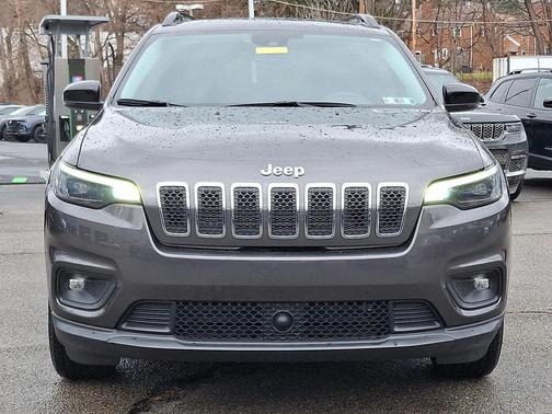 2022 Jeep Cherokee Latitude Lux