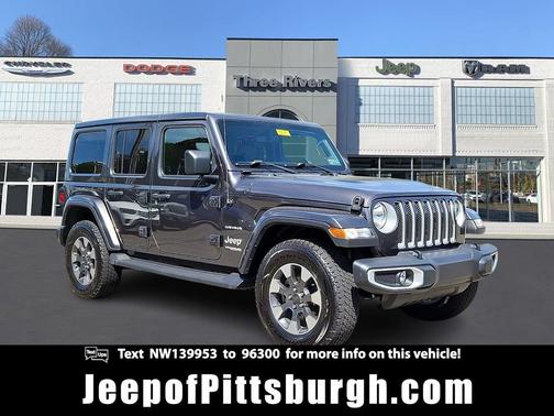 Granite Crystal Metallic Clearcoat 2022 Jeep Wrangler Unlimited Sahara