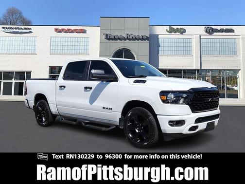Bright White Clearcoat 2024 RAM 1500 Big Horn/Lone Star