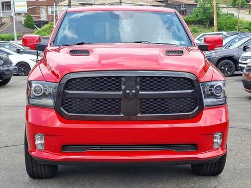 2018 RAM 1500 Night Crew Cab 4x4 5'7' Box