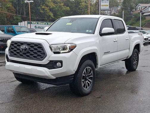 2021 Toyota Tacoma TRD Sport
