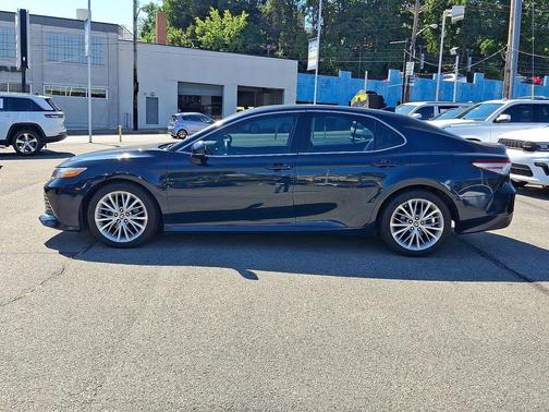 2020 Toyota Camry XLE