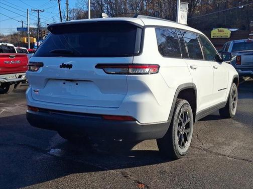 2025 Jeep Grand Cherokee L Altitude