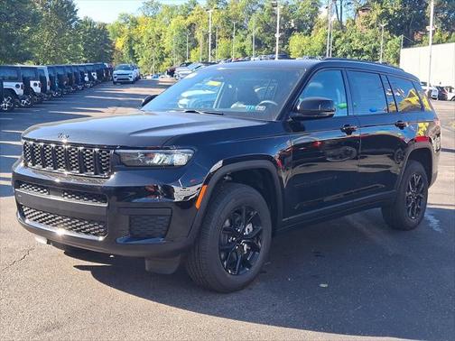 2025 Jeep Grand Cherokee L Altitude
