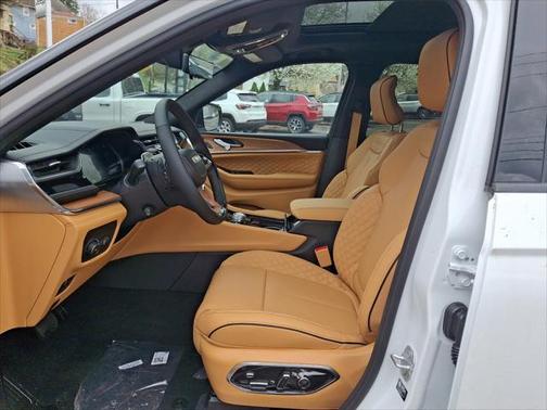 2025 Jeep Grand Cherokee L Summit Reserve