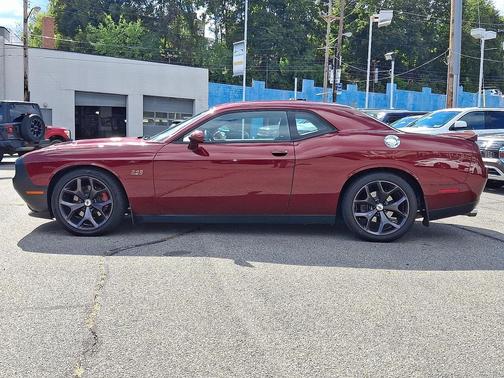 2017 Dodge Challenger R/T