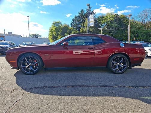 2017 Dodge Challenger R/T