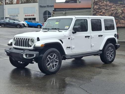 2025 Jeep Wrangler 4-Door Sahara 4x4
