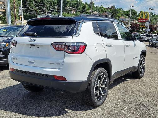 Bright White Clearcoat 2026 Jeep Compass Limited
