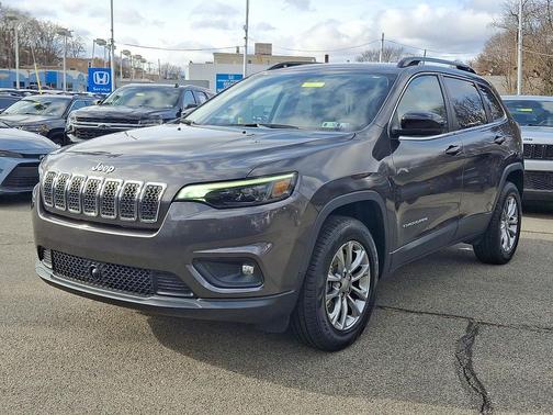 2022 Jeep Cherokee Latitude Lux