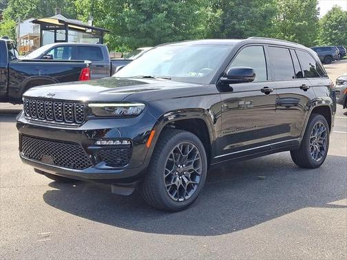 2025 Jeep Grand Cherokee Summit