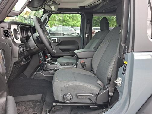Anvil Clearcoat 2026 Jeep Wrangler Willys