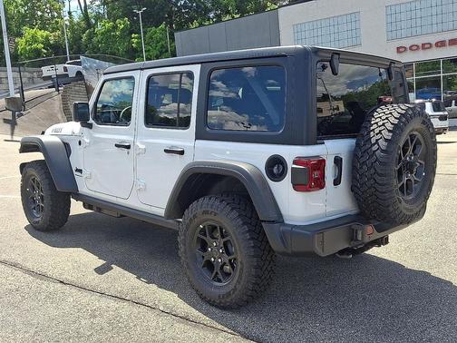 Bright White Clearcoat 2026 Jeep Wrangler Willys