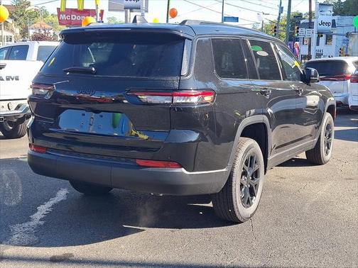 2025 Jeep Grand Cherokee L Altitude
