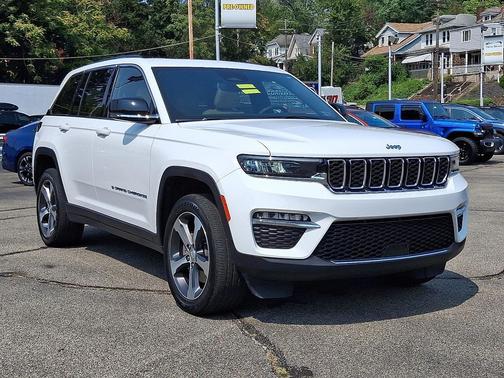 2023 Jeep Grand Cherokee 4xe Base
