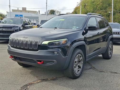 2022 Jeep Cherokee Trailhawk