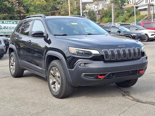 2022 Jeep Cherokee Trailhawk