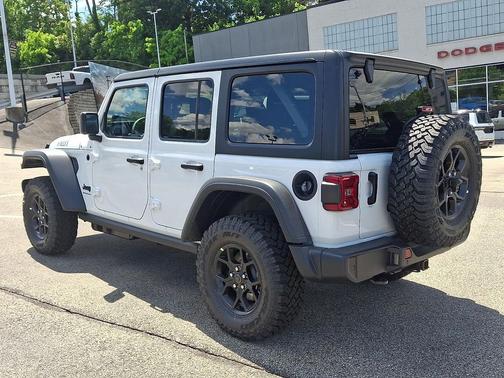 Bright White Clearcoat 2026 Jeep Wrangler Willys