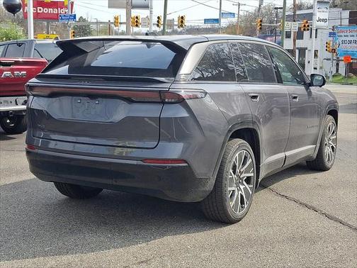 2025 Jeep Wagoneer S Limited