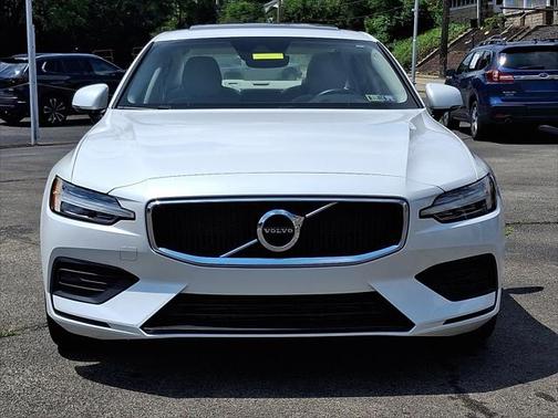 2020 Volvo S60 T5 Momentum