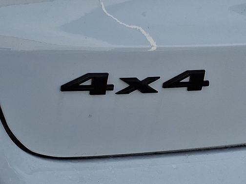 Bright White Clearcoat 2026 Jeep Compass Limited