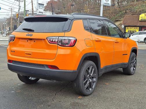 Joose (DISC) 2026 Jeep Compass Limited