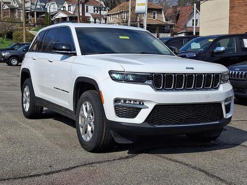 Bright White Clearcoat 2023 Jeep Grand Cherokee Limited