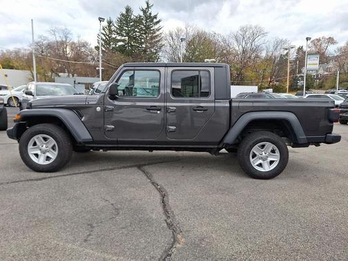 2020 Jeep Gladiator Sport S