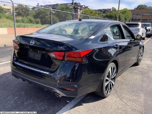 2020 Nissan Altima 2.5 SR
