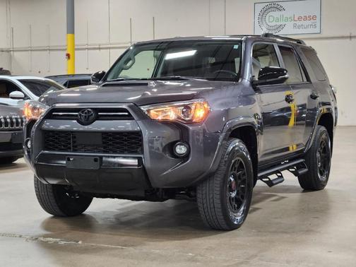 2021 Toyota 4Runner Venture