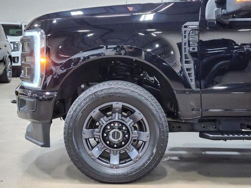 Black 2024 Ford F-250 Lariat