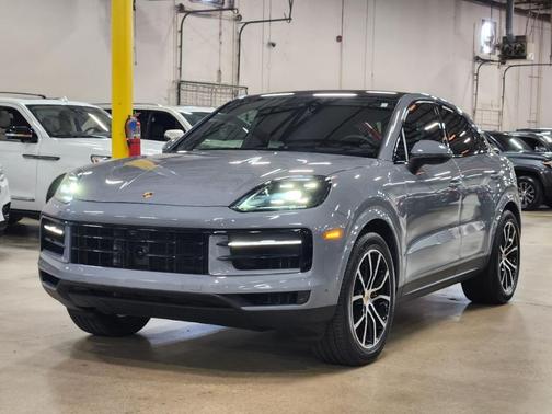 2024 Porsche Cayenne AWD