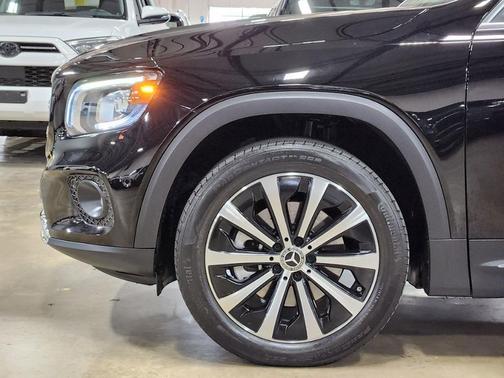 2023 Mercedes-Benz GLB 250 Base