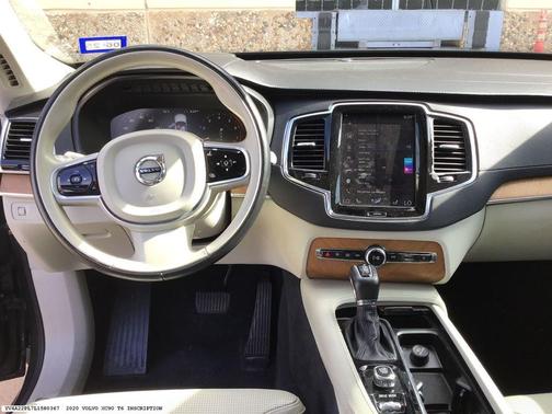 2020 Volvo XC90 T6 Inscription 7 Passenger