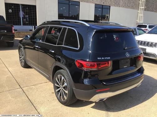 2022 Mercedes-Benz GLB 250 Base