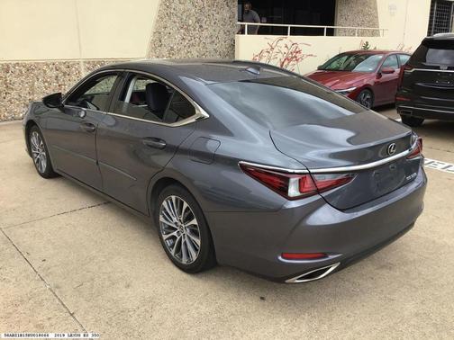 2019 Lexus ES 350