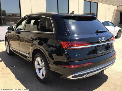 2021 Audi Q7 55 Premium