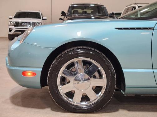 2002 Ford Thunderbird Premium