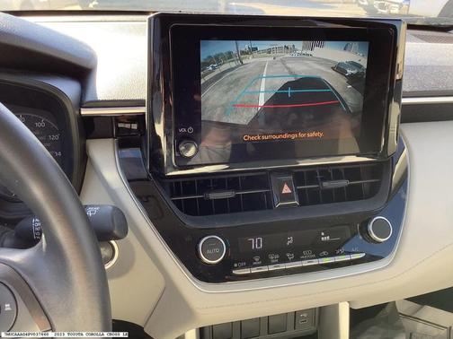 2023 Toyota Corolla Cross LE