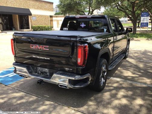 Black 2023 GMC Sierra 1500 SLT