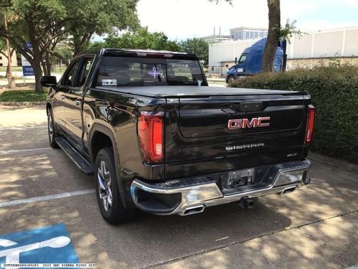 Black 2023 GMC Sierra 1500 SLT
