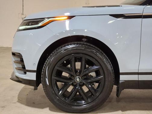 2024 Land Rover Range Rover Velar P250 Dynamic SE