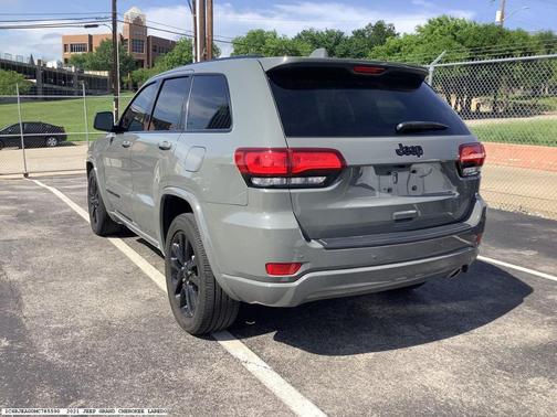 2021 Jeep Grand Cherokee Laredo X