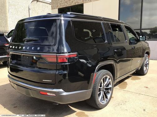2022 Jeep Wagoneer Series III