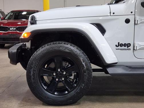 White 2022 Jeep Wrangler Unlimited Sahara Altitude