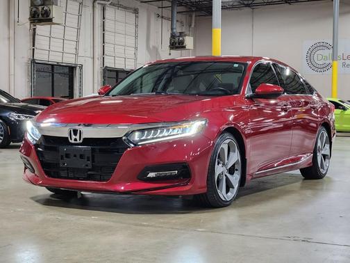 2019 Honda Accord Touring 2.0T